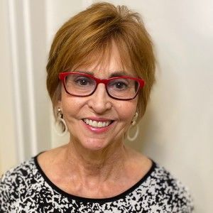 Meet your Posher, Lauchlin